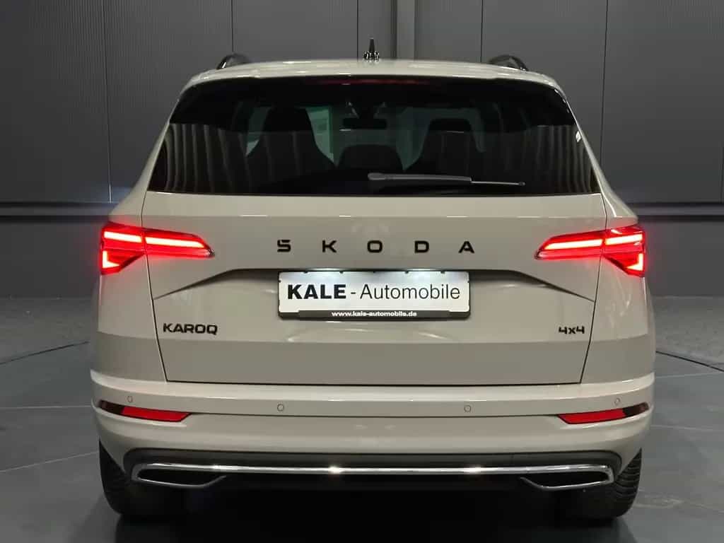 Skoda Karoq Sportline 4x4 *CarPlay*KAMERA*Sport-Sitze* 12/2024-photo-3