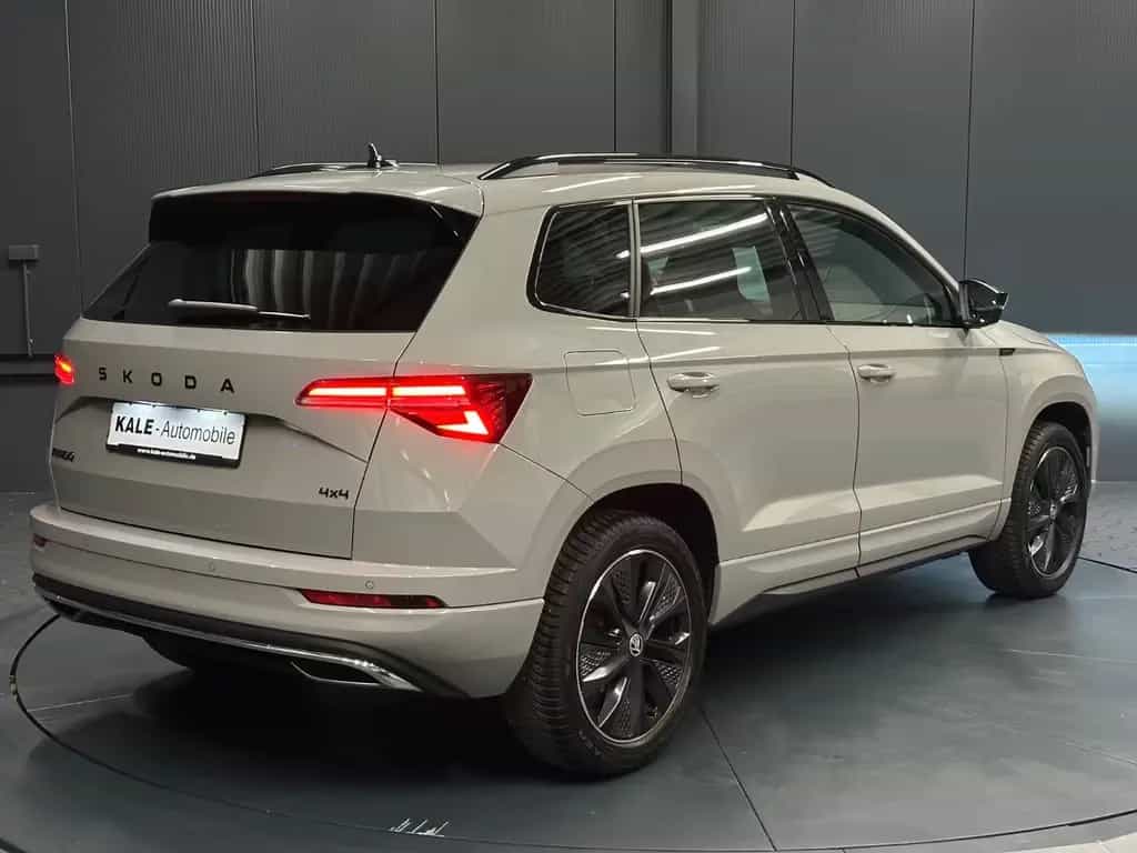 Skoda Karoq Sportline 4x4 *CarPlay*KAMERA*Sport-Sitze* 12/2024-photo-4