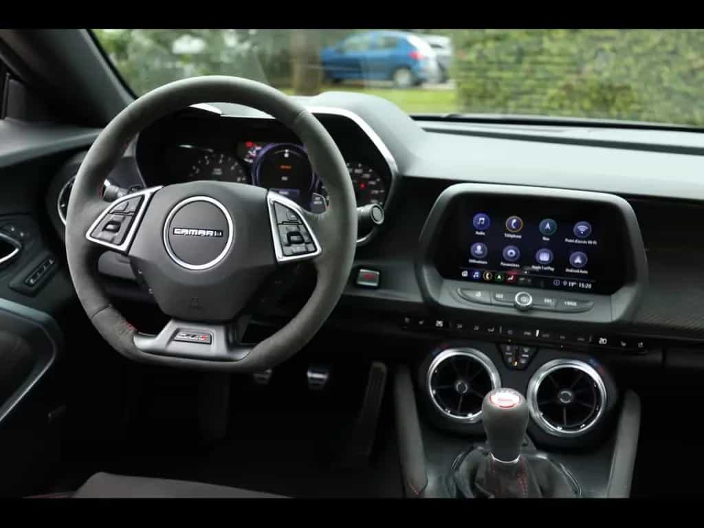 Chevrolet Camaro ZL1°MANUAL 6°PANO°RECARO°BOSE°KAM°HUD 07/2020-photo-11