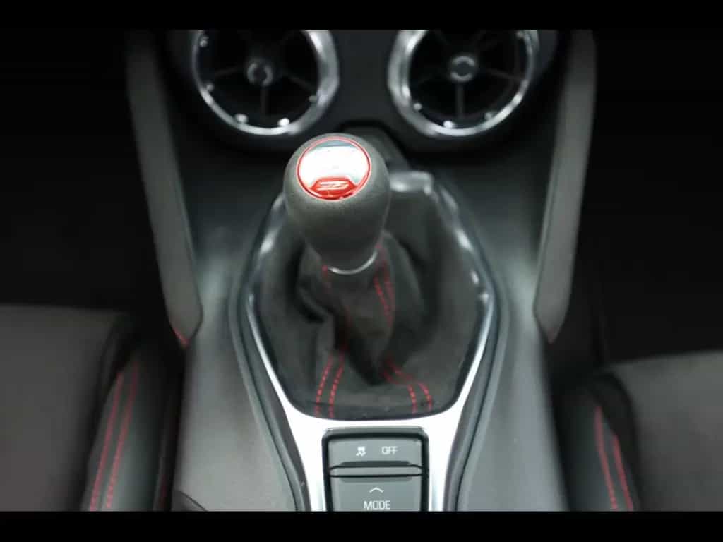 Chevrolet Camaro ZL1°MANUAL 6°PANO°RECARO°BOSE°KAM°HUD 07/2020-photo-14