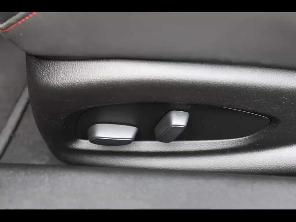 Chevrolet Camaro ZL1°MANUAL 6°PANO°RECARO°BOSE°KAM°HUD 07/2020-photo-20