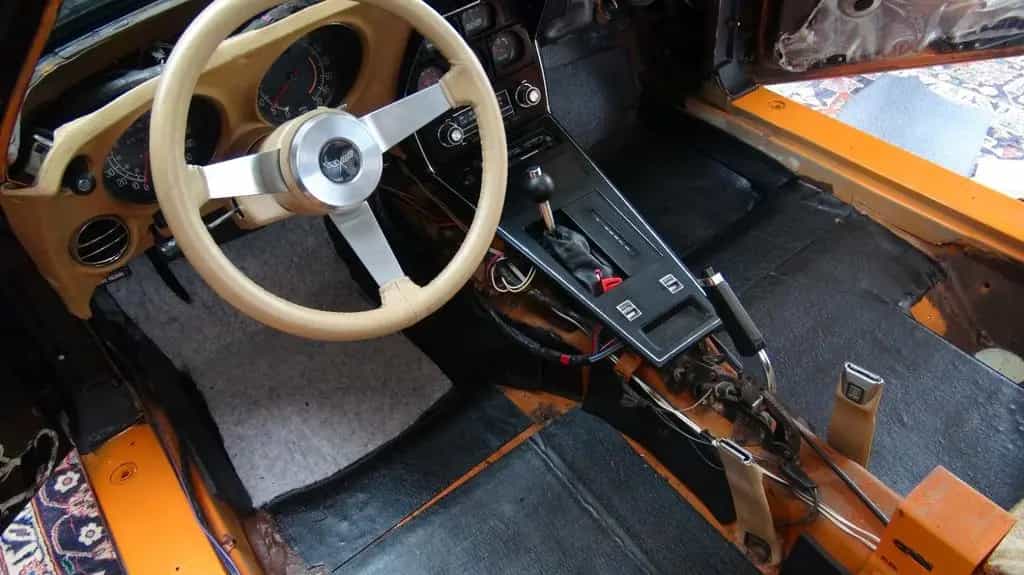 Corvette C3 01/1977-photo-14