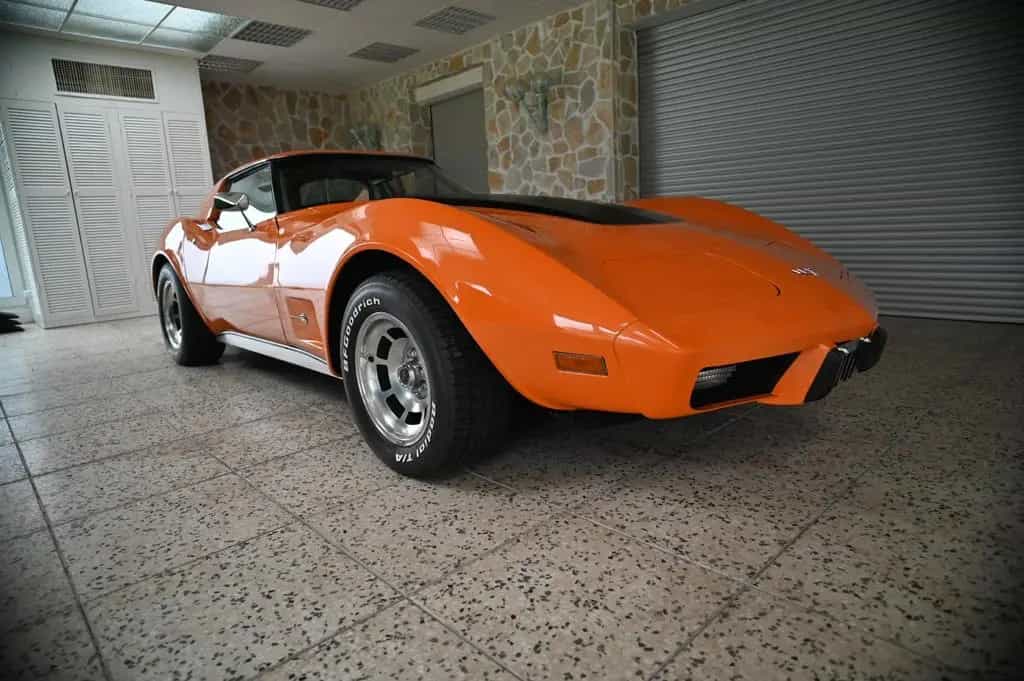 Corvette C3 01/1977-photo-3