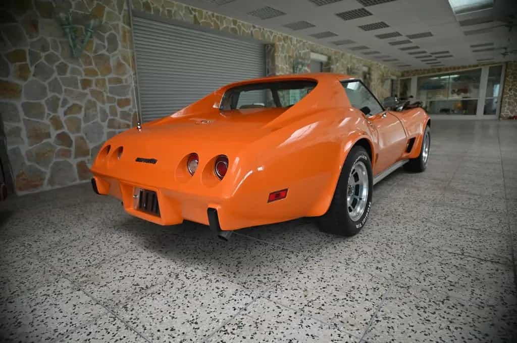 Corvette C3 01/1977-photo-4