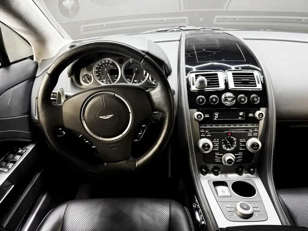 Aston Martin Rapide V12 6.0 477ch 04/2011-photo-10