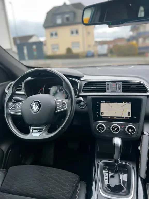 Renault Kadjar Black Edition*TOP*BOSE*KAMERA*8FACH 08/2021-photo-18