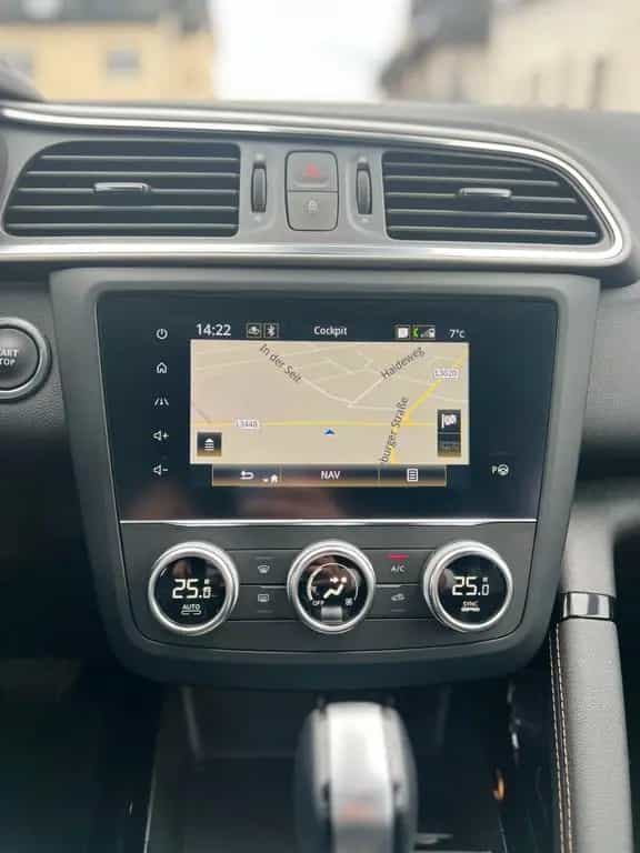 Renault Kadjar Black Edition*TOP*BOSE*KAMERA*8FACH 08/2021-photo-20