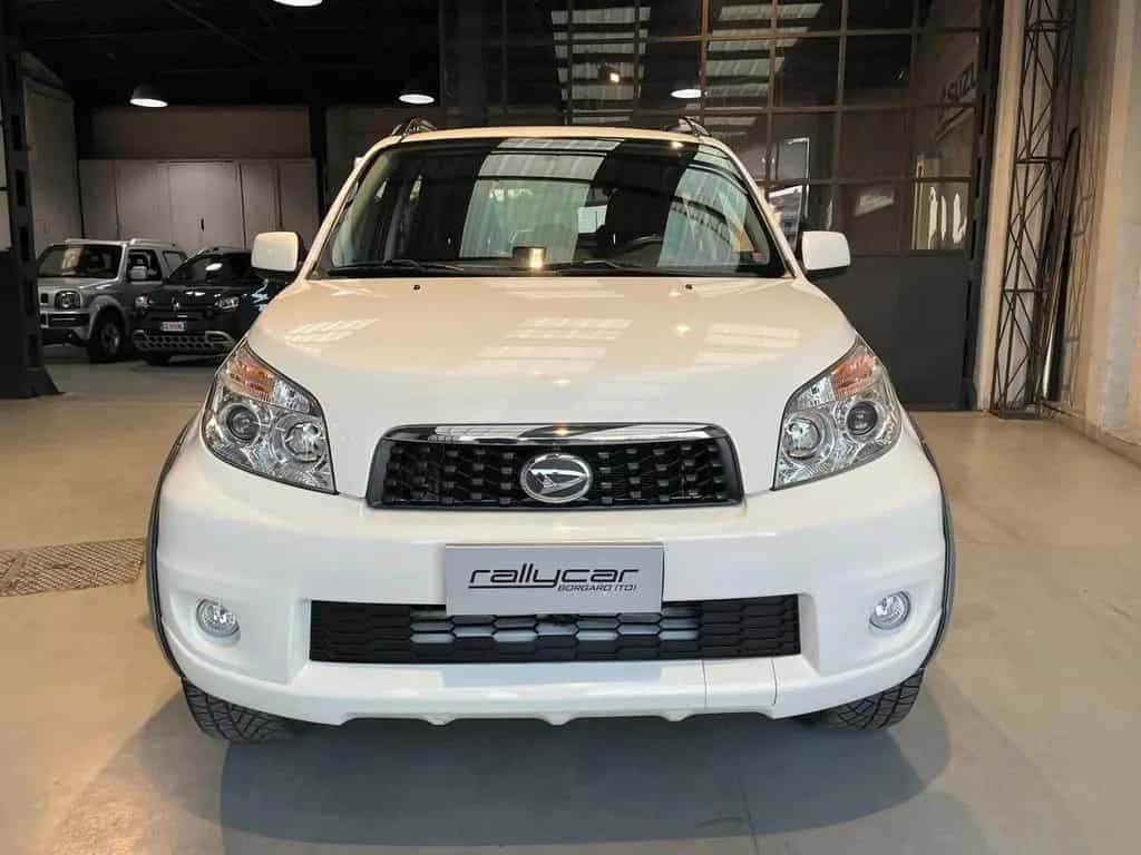 Daihatsu Terios 1.5 4X4 O/F - 2 anni di garanzia 10/2010-photo-1