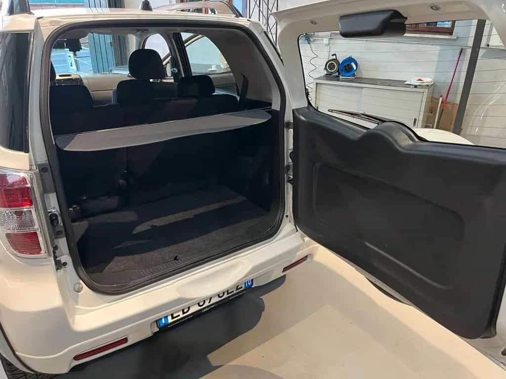 Daihatsu Terios 1.5 4X4 O/F - 2 anni di garanzia 10/2010-photo-9