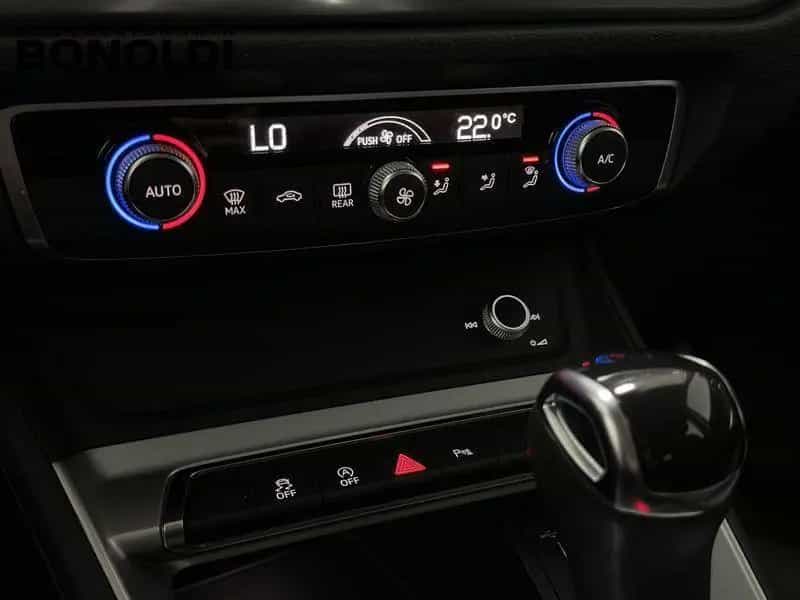 Audi Q3 2.0 35 TDI Business Advanced S Tronic 02/2020-photo-13