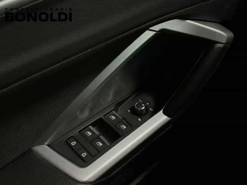 Audi Q3 2.0 35 TDI Business Advanced S Tronic 02/2020-photo-5