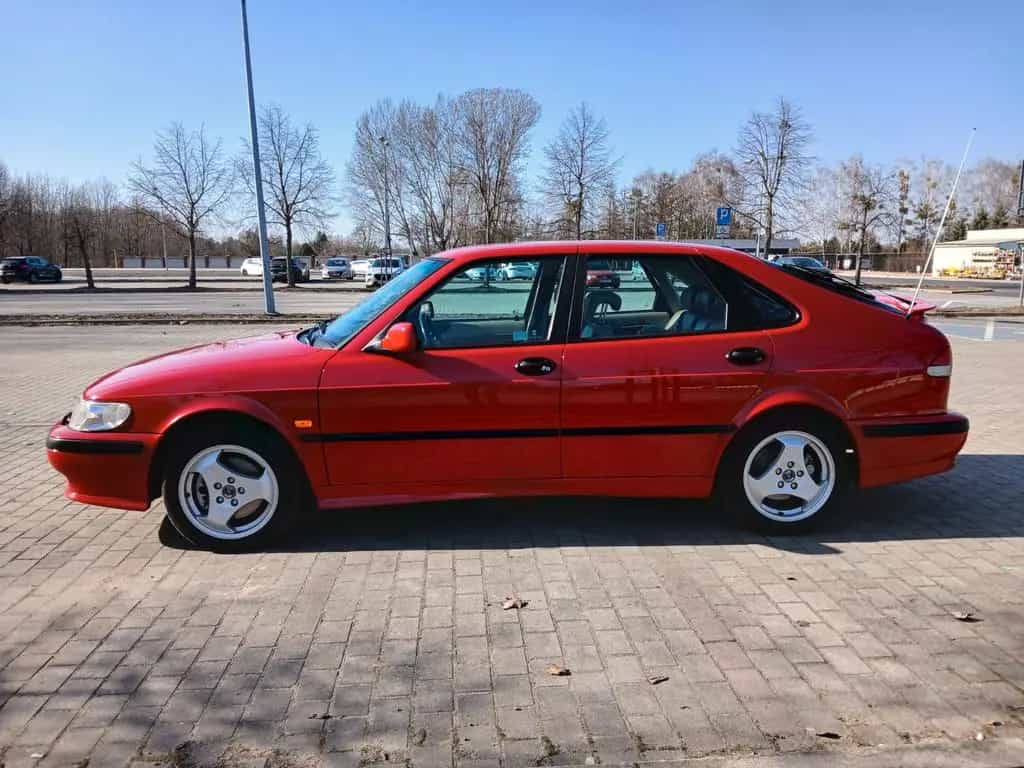 Saab 9-3 2.0 Turbo Ecopower Aero Fünftürer Aero 11/1999-photo-2