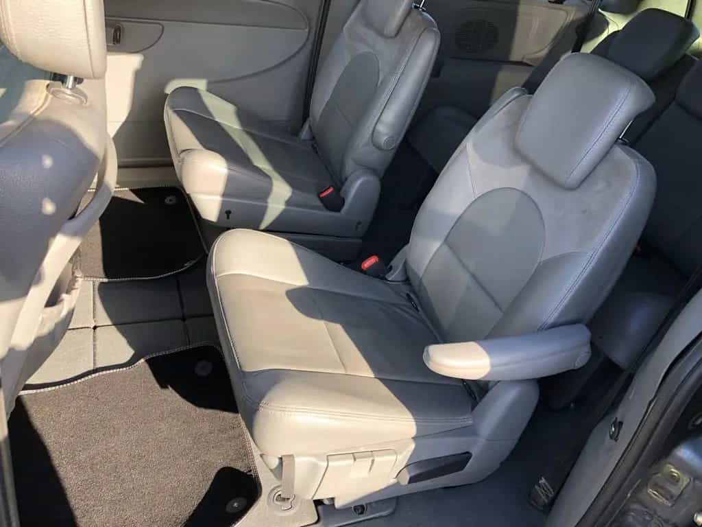 Chrysler Grand Voyager Langversion 2.8l 15... 04/2007-photo-9
