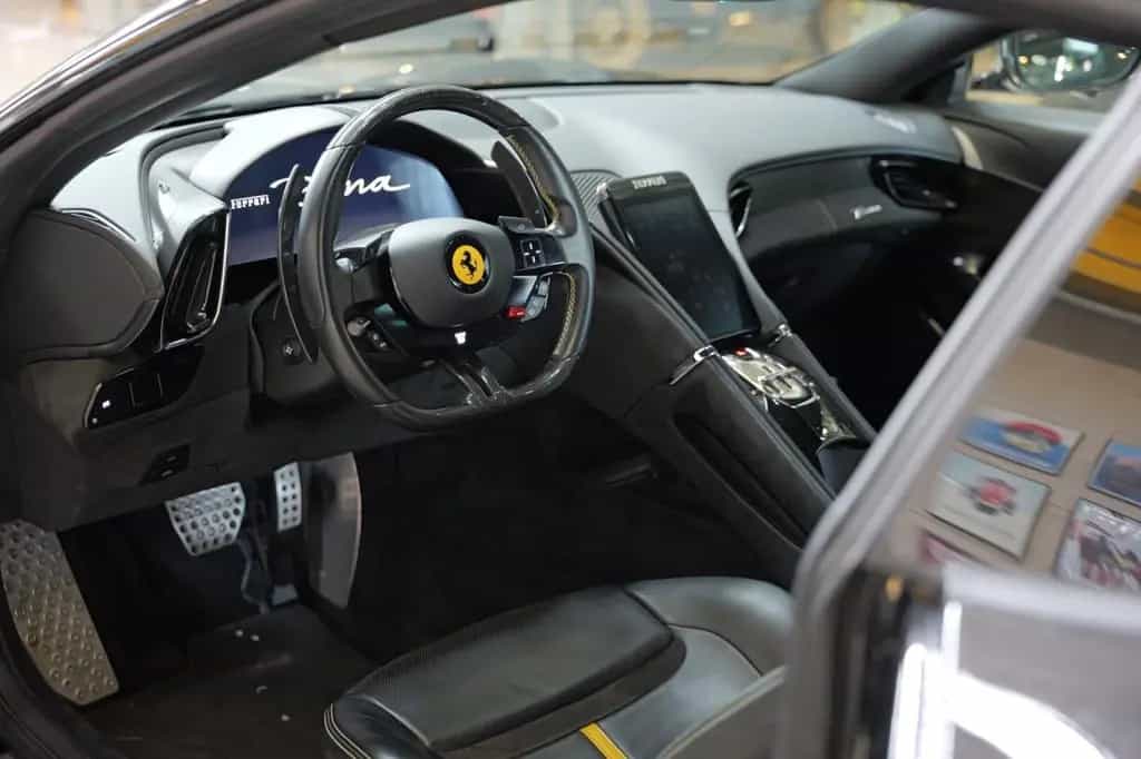 Ferrari Roma 3.9 T V8 DCT Camera*BLACK*JBL*LED 07/2023-photo-11