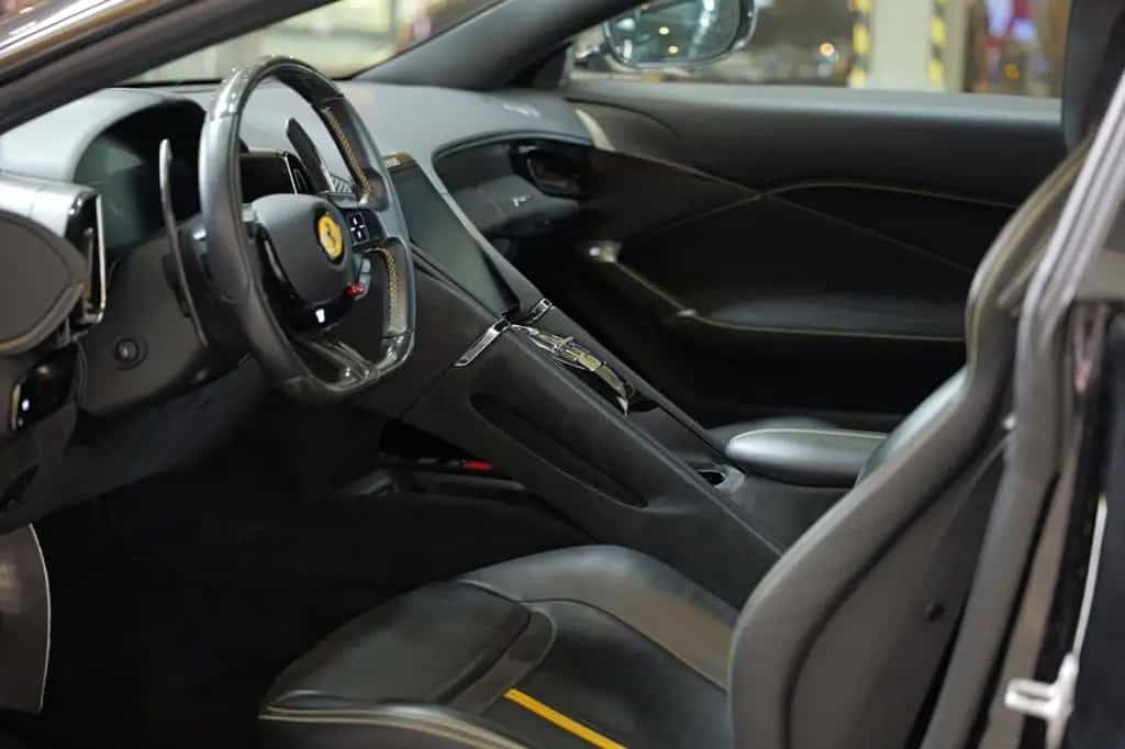 Ferrari Roma 3.9 T V8 DCT Camera*BLACK*JBL*LED 07/2023-photo-20