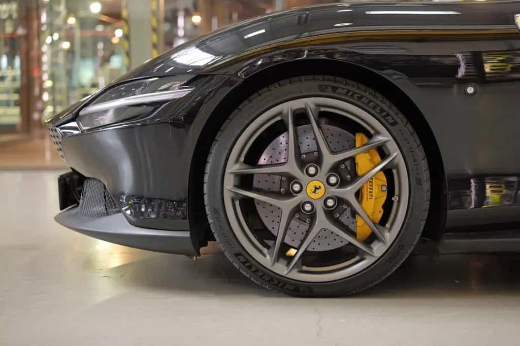 Ferrari Roma 3.9 T V8 DCT Camera*BLACK*JBL*LED 07/2023-photo-4