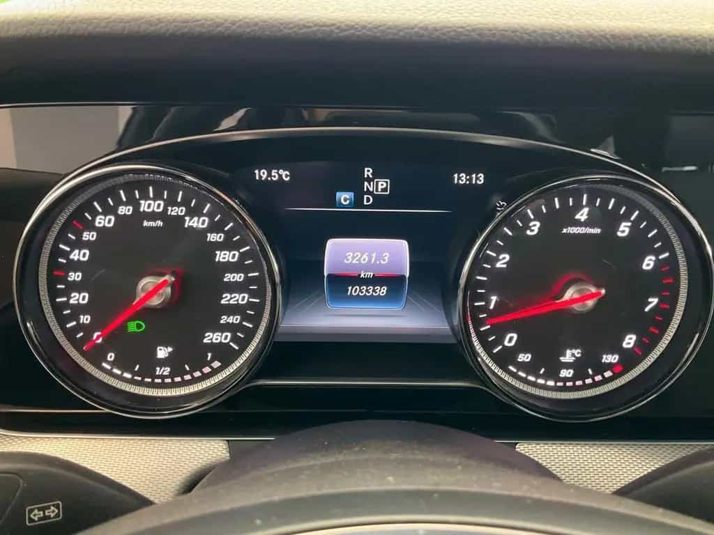 Mercedes-Benz E-Class 200 T AVANTGARDE Autom. 10/2017-photo-0