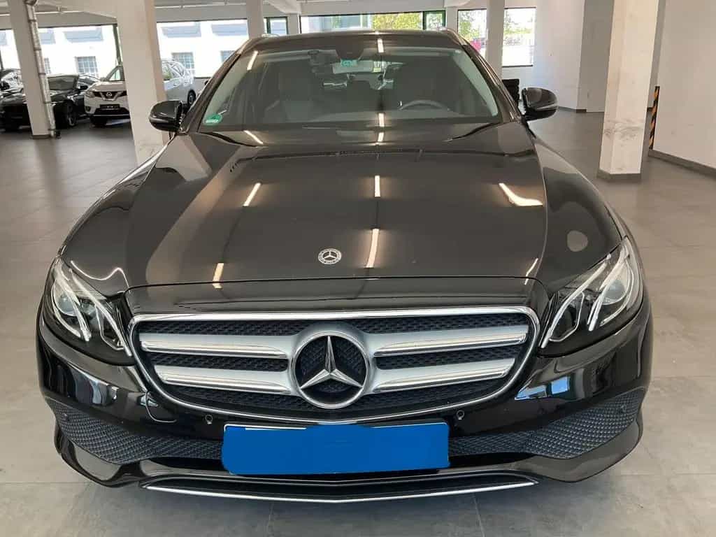 Mercedes-Benz E-Class 200 T AVANTGARDE Autom. 10/2017-photo-1