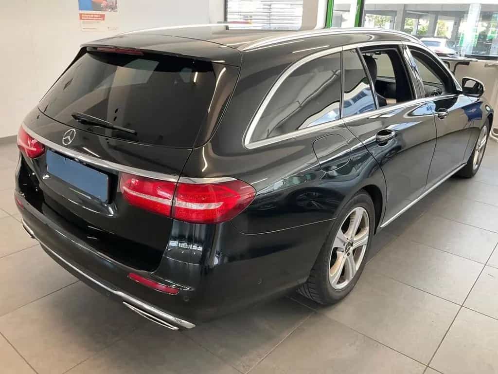 Mercedes-Benz E-Class 200 T AVANTGARDE Autom. 10/2017-photo-5
