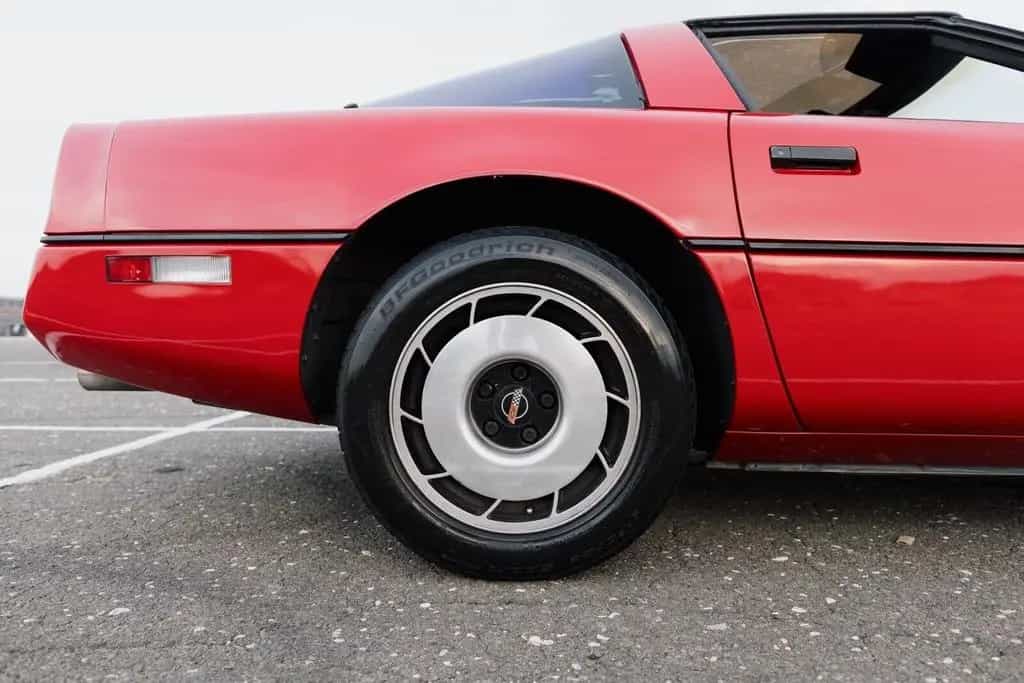 Corvette C4 Chevrolet Corvette C4 1985 manual 05/1985-photo-6