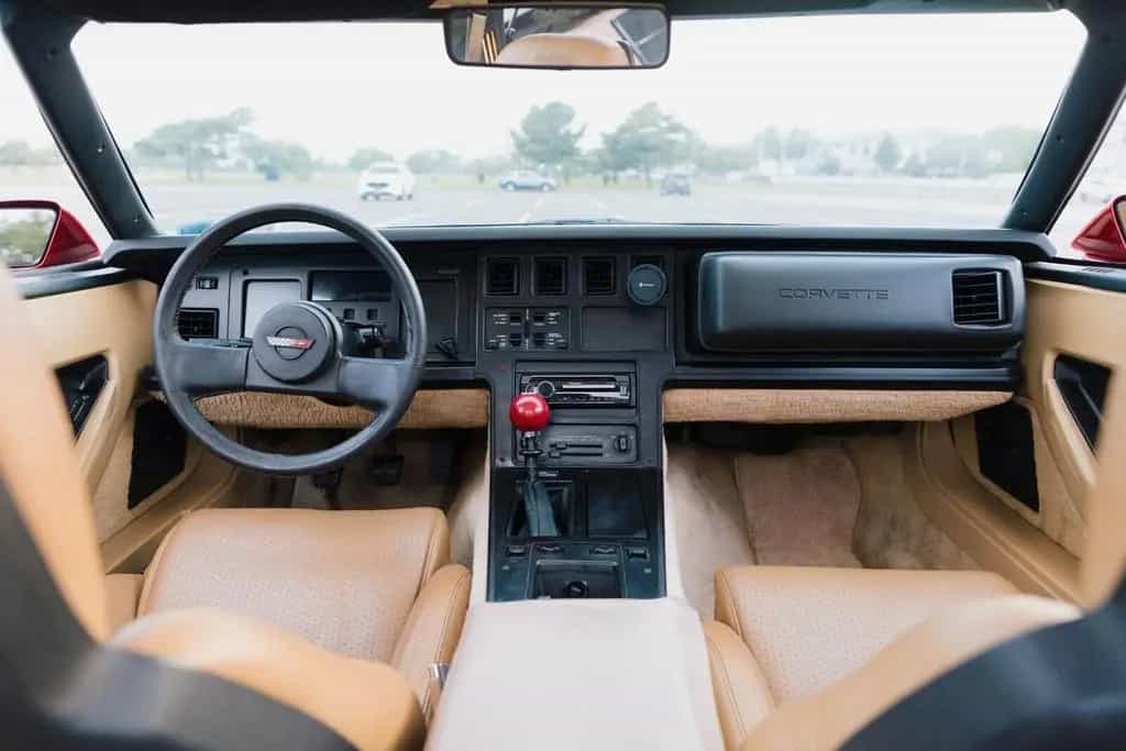 Corvette C4 Chevrolet Corvette C4 1985 manual 05/1985-photo-9