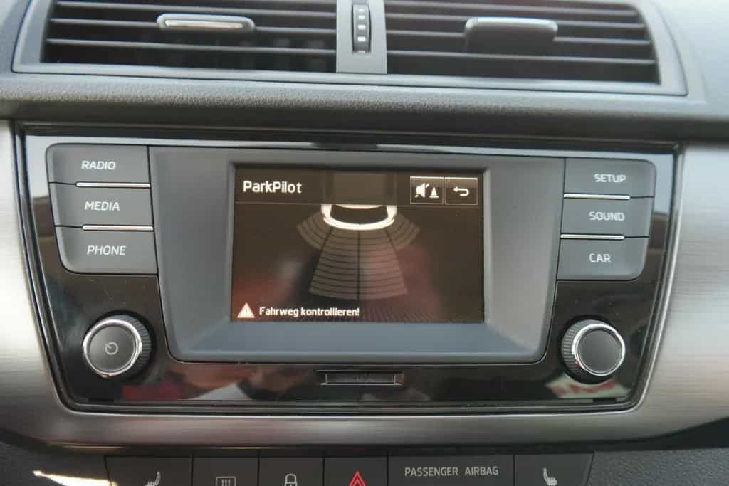 Skoda Fabia 1.0 Style Klimaaut. Sitzheizung PDC USB 04/2018-photo-23