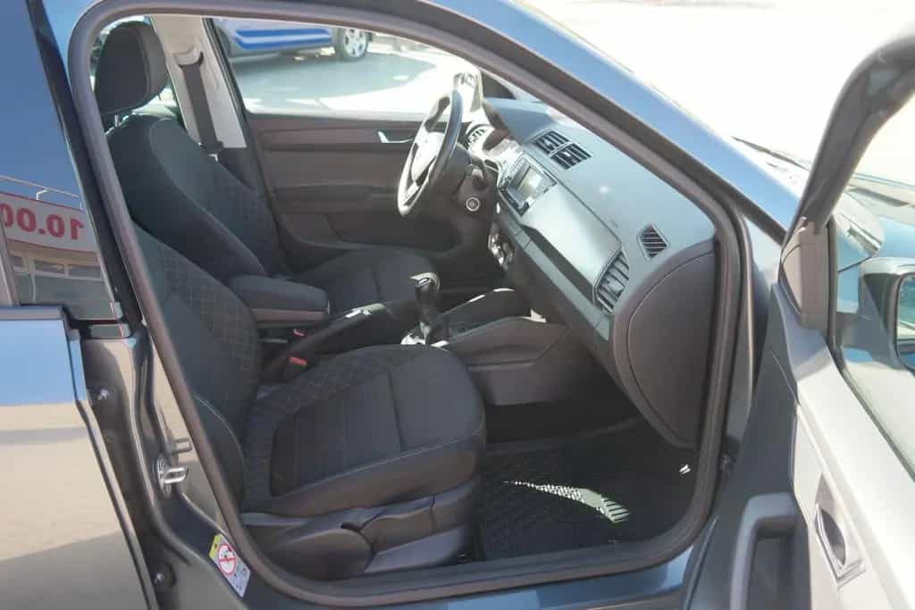 Skoda Fabia 1.0 Style Klimaaut. Sitzheizung PDC USB 04/2018-photo-25