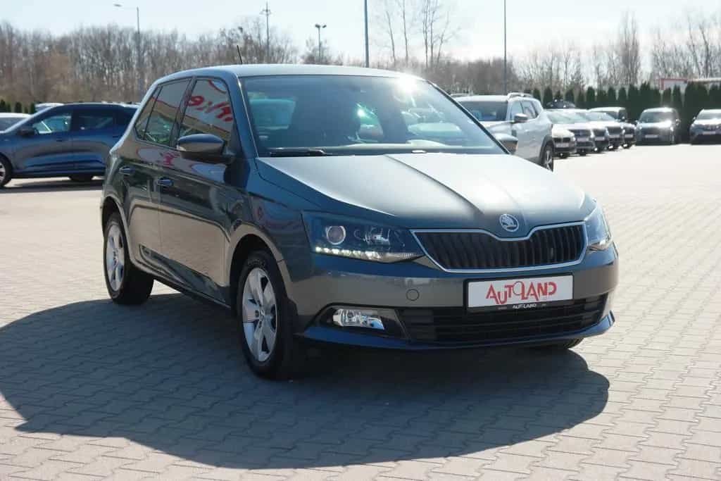 Skoda Fabia 1.0 Style Klimaaut. Sitzheizung PDC USB 04/2018-photo-7