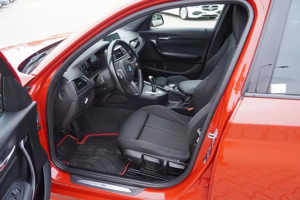 BMW 118 i Edition M Sport Shadow LED Navi Sitzheizung 12/2018-photo-11