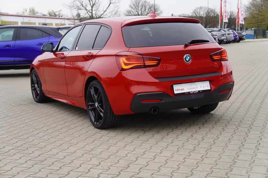 BMW 118 i Edition M Sport Shadow LED Navi Sitzheizung 12/2018-photo-3