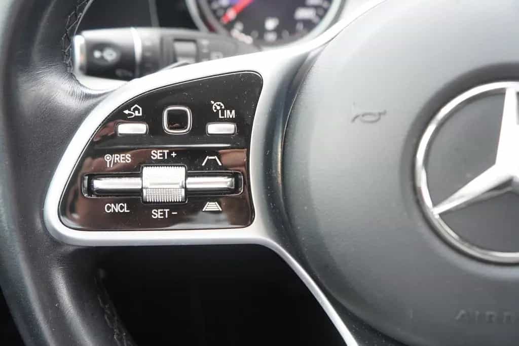 Mercedes-Benz E 200 E200 T-Modell Avantgarde LED Navi ACC DAB 08/2018-photo-17