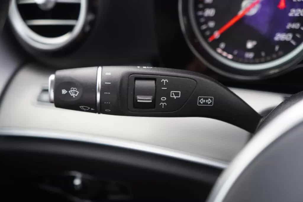 Mercedes-Benz E 200 E200 T-Modell Avantgarde LED Navi ACC DAB 08/2018-photo-19