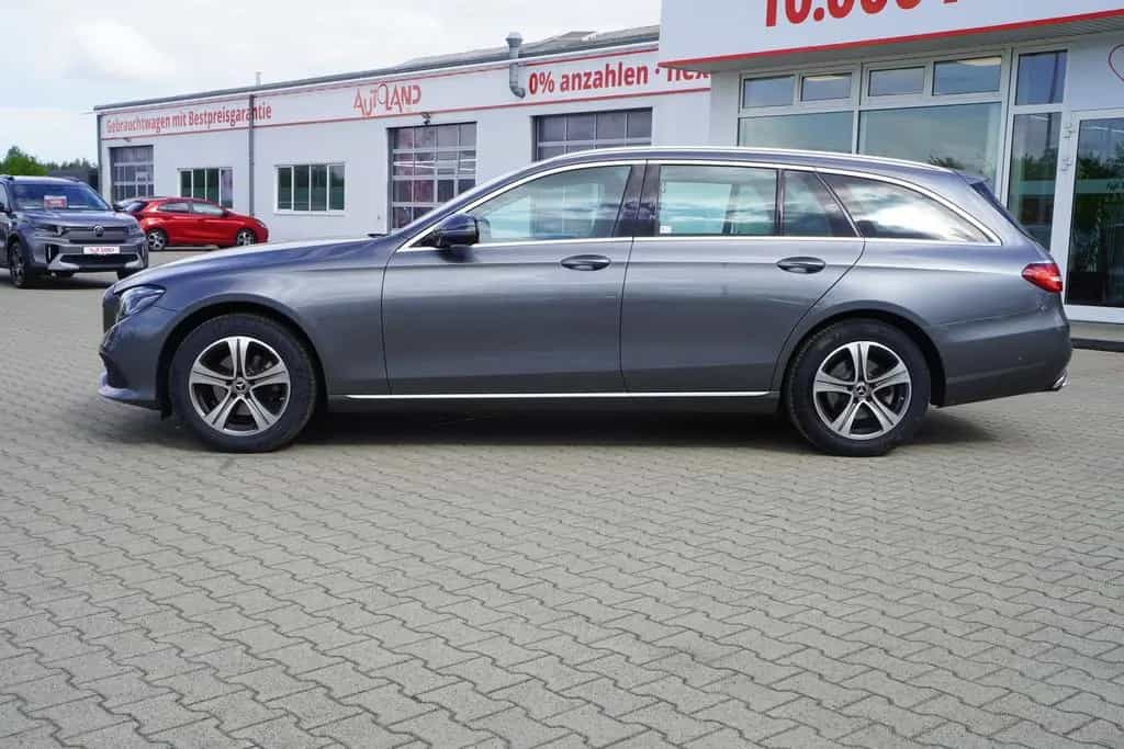 Mercedes-Benz E 200 E200 T-Modell Avantgarde LED Navi ACC DAB 08/2018-photo-2
