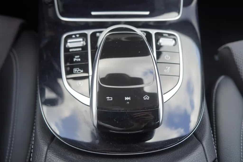 Mercedes-Benz E 200 E200 T-Modell Avantgarde LED Navi ACC DAB 08/2018-photo-23
