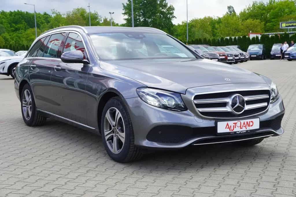 Mercedes-Benz E 200 E200 T-Modell Avantgarde LED Navi ACC DAB 08/2018-photo-7