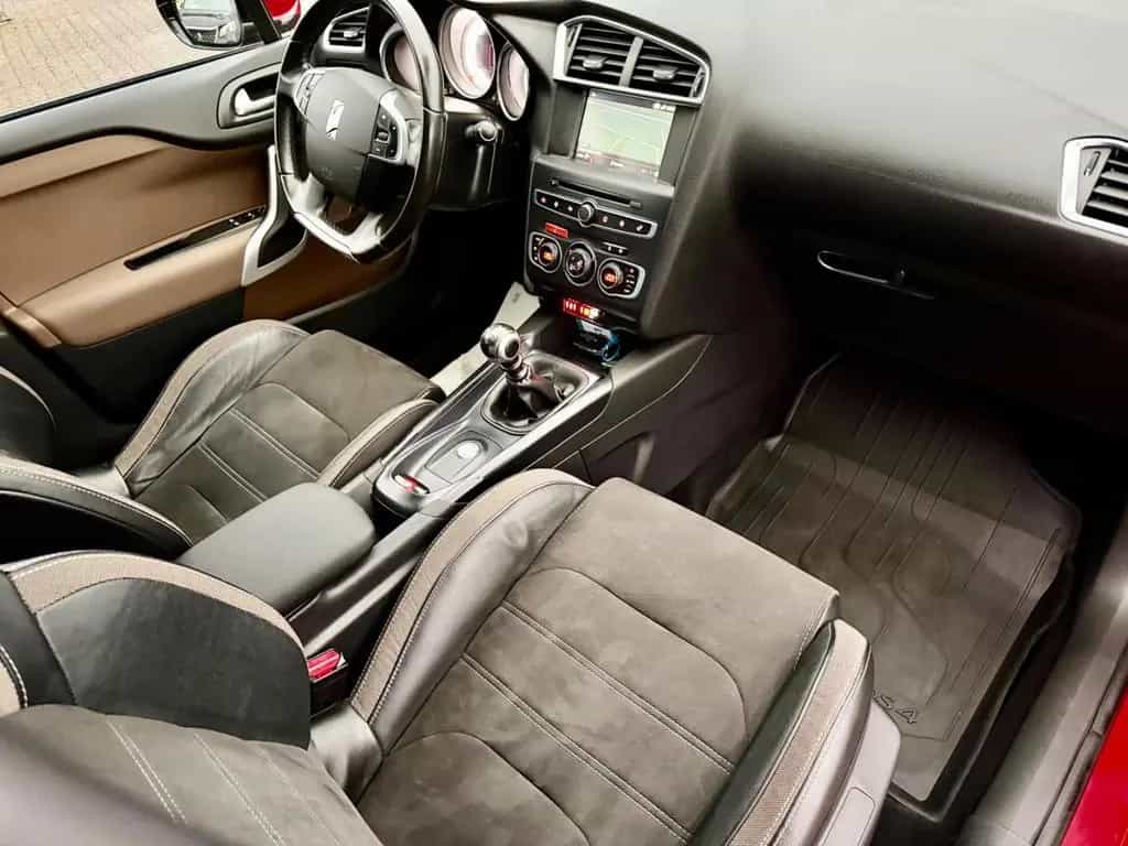DS Automobiles DS4 1,2 130 02/2018-photo-14