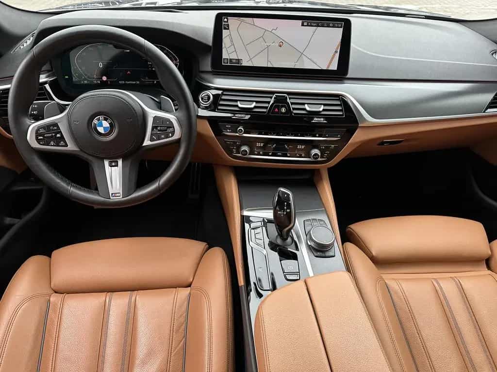 BMW 5 Series 520d Touring M-Sport NAV+LED+PANO+ACC+HEAD-UP+PA 11/2022-photo-11