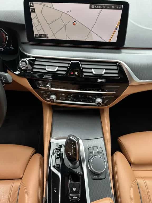 BMW 5 Series 520d Touring M-Sport NAV+LED+PANO+ACC+HEAD-UP+PA 11/2022-photo-12