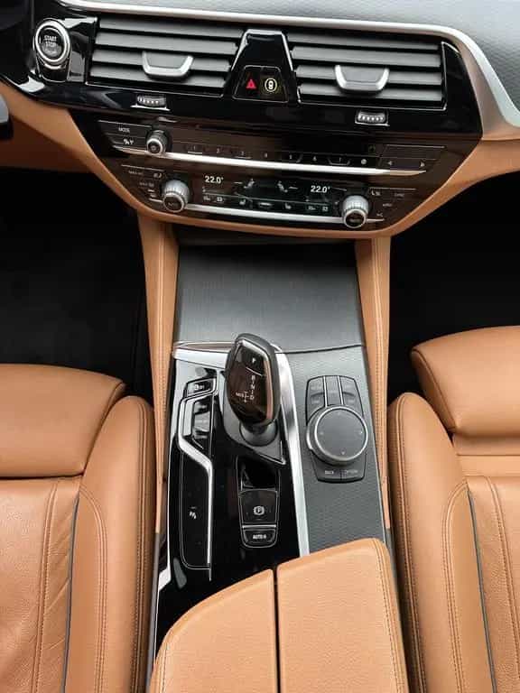 BMW 5 Series 520d Touring M-Sport NAV+LED+PANO+ACC+HEAD-UP+PA 11/2022-photo-13