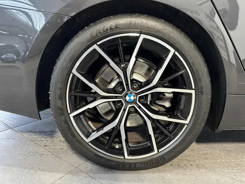 BMW 5 Series 520d Touring M-Sport NAV+LED+PANO+ACC+HEAD-UP+PA 11/2022-photo-2