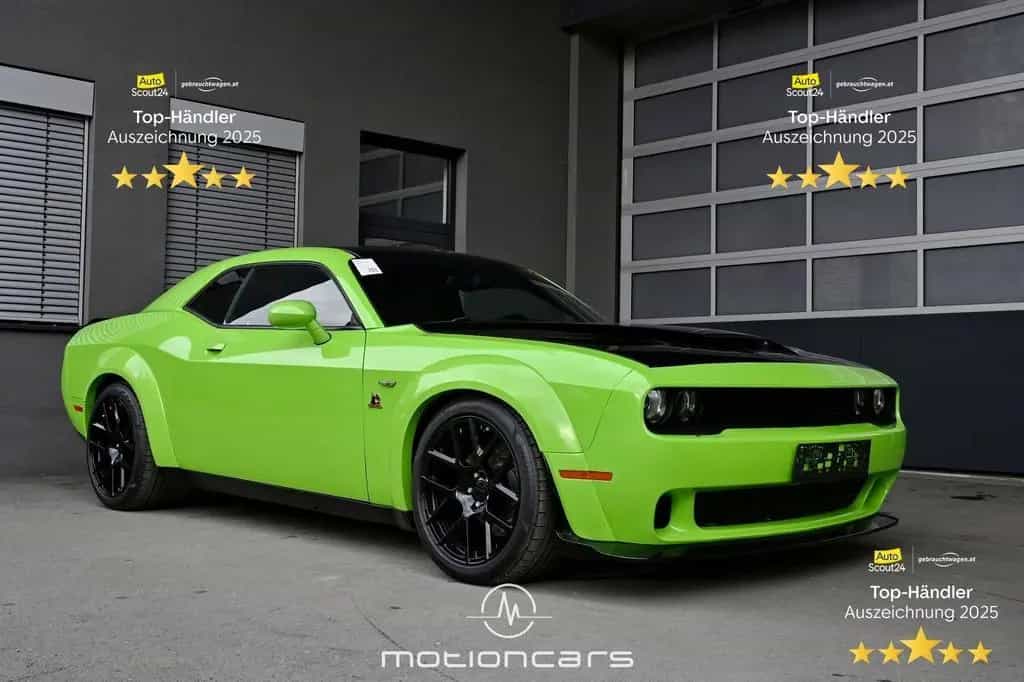 Dodge Challenger SRT WIDEBODY 07/2015-photo-0