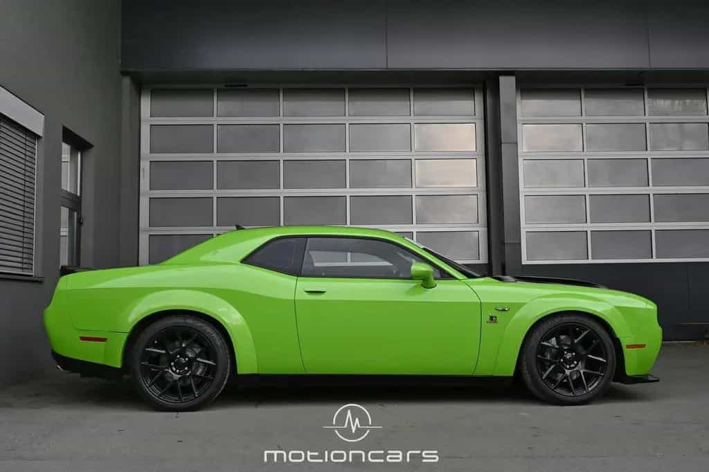 Dodge Challenger SRT WIDEBODY 07/2015-photo-5