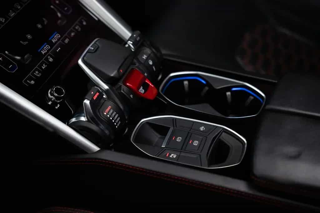 Lamborghini Urus 02/2020-photo-14