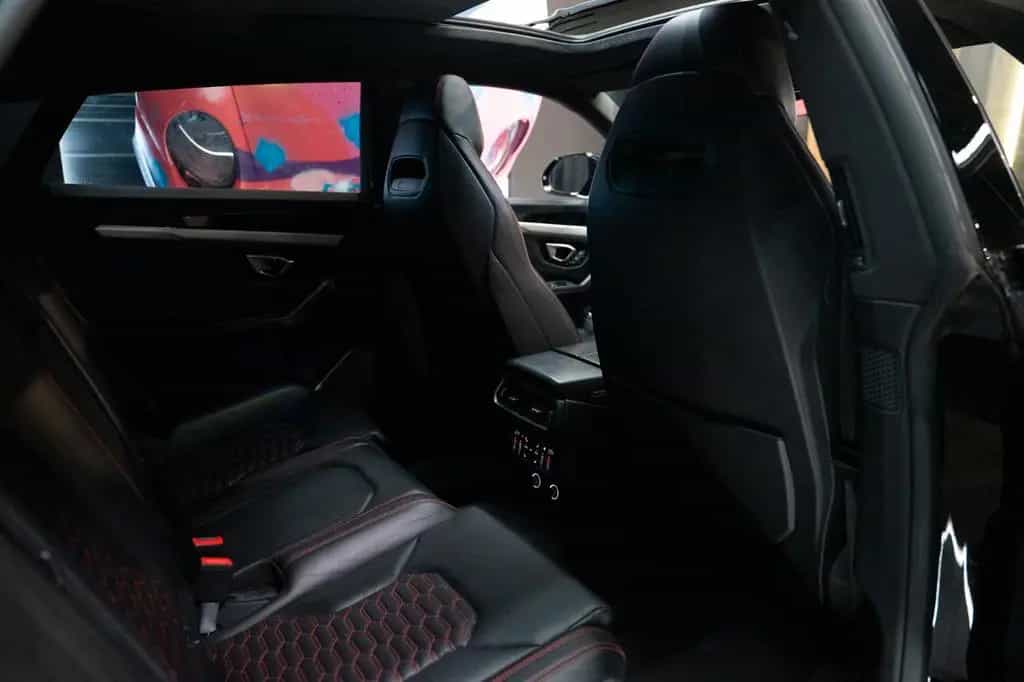 Lamborghini Urus 02/2020-photo-19