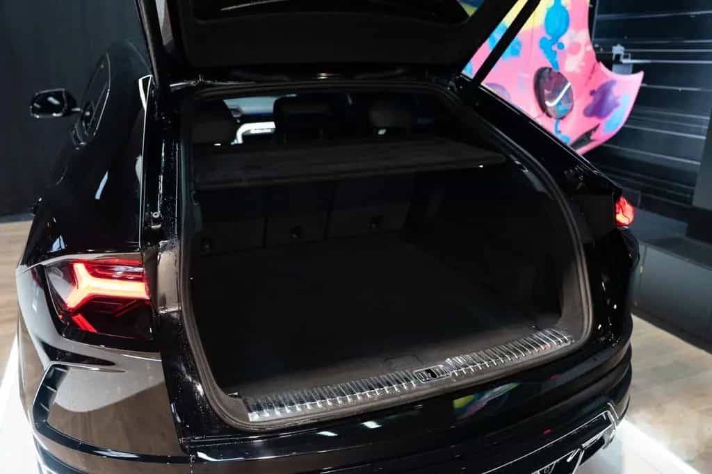 Lamborghini Urus 02/2020-photo-22