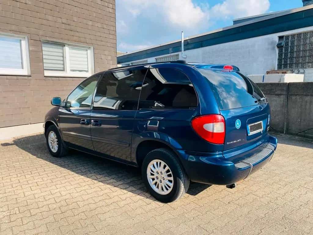 Chrysler Voyager 7Sitzer 2.8D.Automatik, B... 12/2004-photo-2