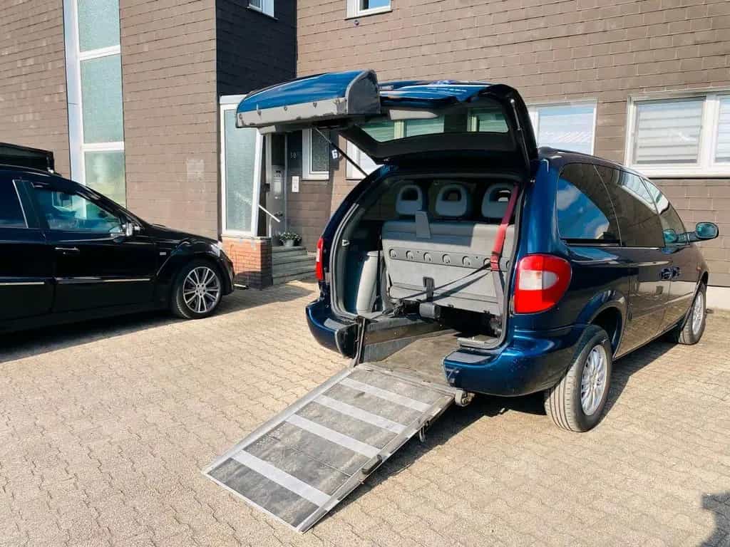 Chrysler Voyager 7Sitzer 2.8D.Automatik, B... 12/2004-photo-7