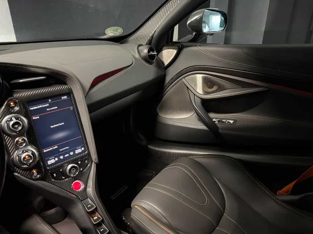 McLaren 720S Keramik 360° Full Carbon Lift B&W Full PPF 10/2021-photo-17
