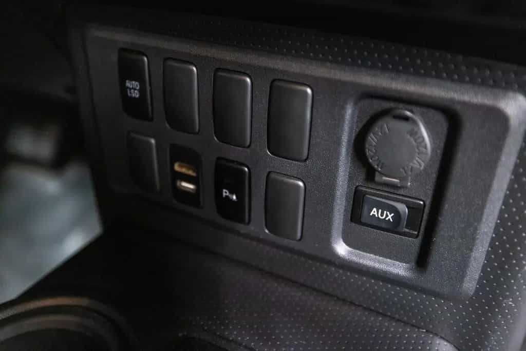 Toyota FJ Cruiser VVT-i V6 Btw auto, Fiscale waarde € 8 02/2010-photo-31