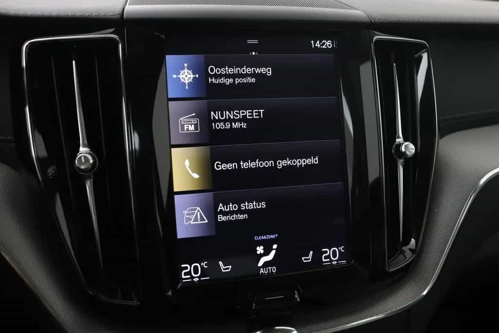 Volvo XC60 T4 Inscription | panorama dach | Head-Up | 02/2019-photo-21